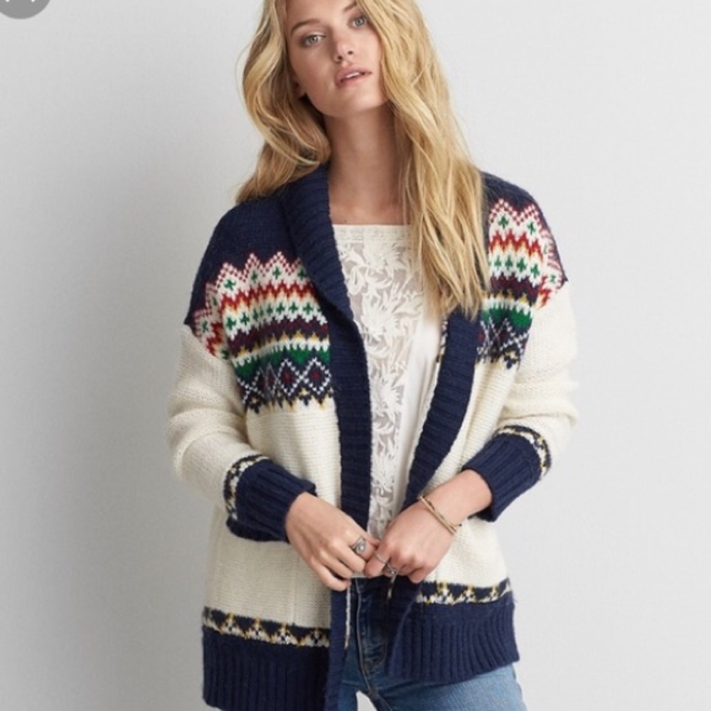 AE Cardigan - Picture 2 of 6